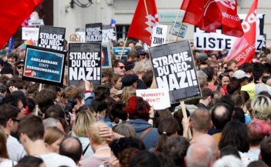 Хиляди жители на Виена излязоха по улиците на протест с