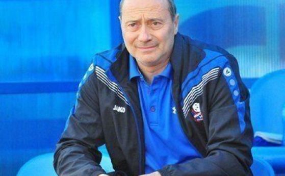 Бившият играч и треньор на Левски Емил Велев Кокала