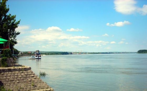 Къпането в река Дунав по цялото поречие на област Видин