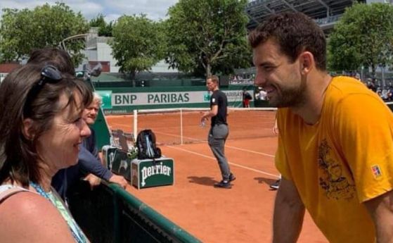 Легендарната ни бивша тенисистка Мануела Малеева изгледа на живо двубоя