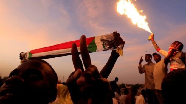 Силите за сигурност в Судан са застреляли петима души, след като откриват