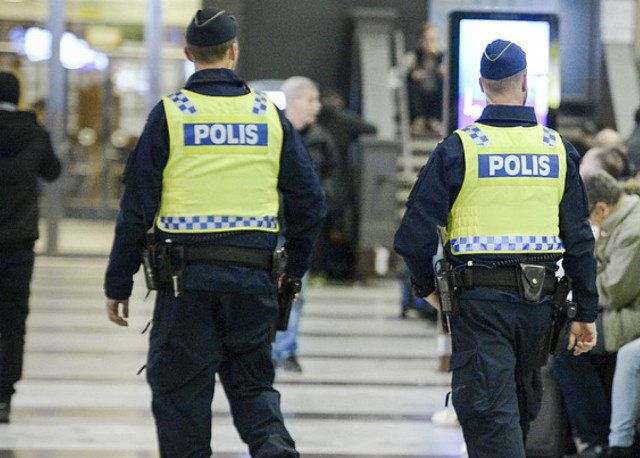 Полицаи в шведския град Малмьо простреляха мъж на централната жп