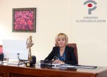 Манолова с отворено писмо до здравния министър: Не сте в позиция да назидавате