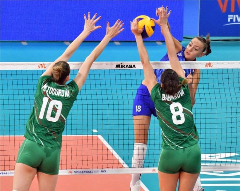 Женският национален отбор на България загуби от Русия с 0:3