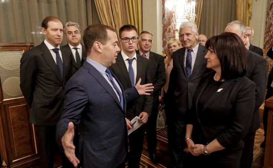 Руският премиер Дмитрий Медведев потвърди пред председателя на Народното събрание
