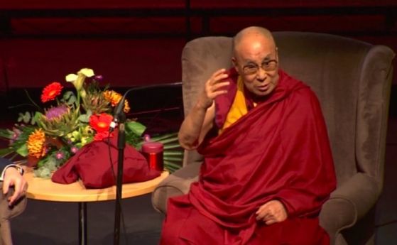 Далай лама обвини Доналд Тръмп че му липсват морални принципи