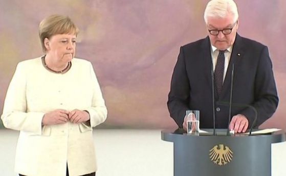Германският канцлер Ангела Меркел получи нов пристъп   Тя отново започна