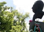 Откриха бюст-паметник на Борис Христов в Пазарджик