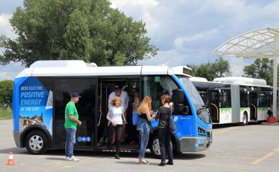 Столична община обмисля да пусне малки шестметрови автобуси които да