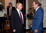 Режисьорът Оливър Стоун покани Путин за кръстник на дъщеря му