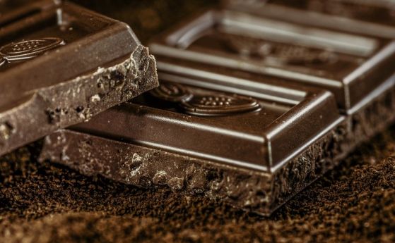 Черният шоколад намалява риска от депресия съобщава британският вестник The Telegraph