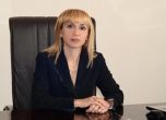 Парламентът прие оставката на Манолова, омбудсман става Диана Ковачева