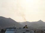 Ферибот се запали край Игуменица, евакуирани са над 500 пътници
