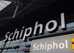 Пилот подлуди пасажери и служители на летището в Амстердам