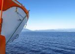 Зимата затвори две фериботни линии в Гърция