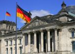 Германия удължи някои мерки срещу COVID-19 до 3 май