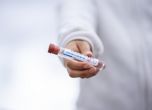 Пандемията и светът: Според СЗО предстои дълъг път в борбата с COVID-19. Започва тестването на ваксина върху хора