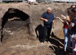 Археолози откриха в Слатина 4 гроба на 8 хил. години