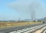 Голям пожар заради запалени стърнища по пътя между Асеновград и Кърджали