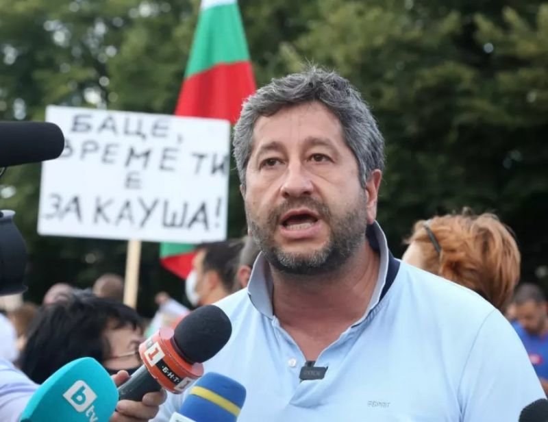 На България не ѝ трябва нова Конституция а конкретни неща
