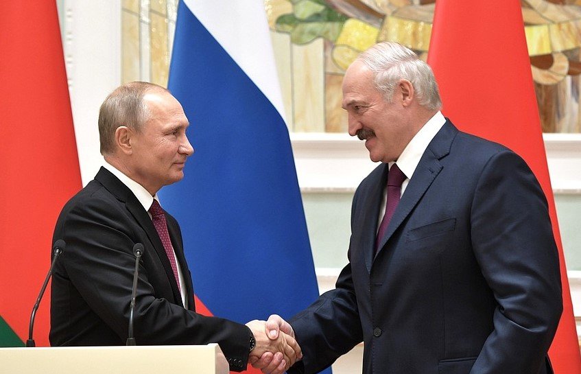 Владимир Путин и Александър Лукашенко обсъдиха днес в телефонен разговор