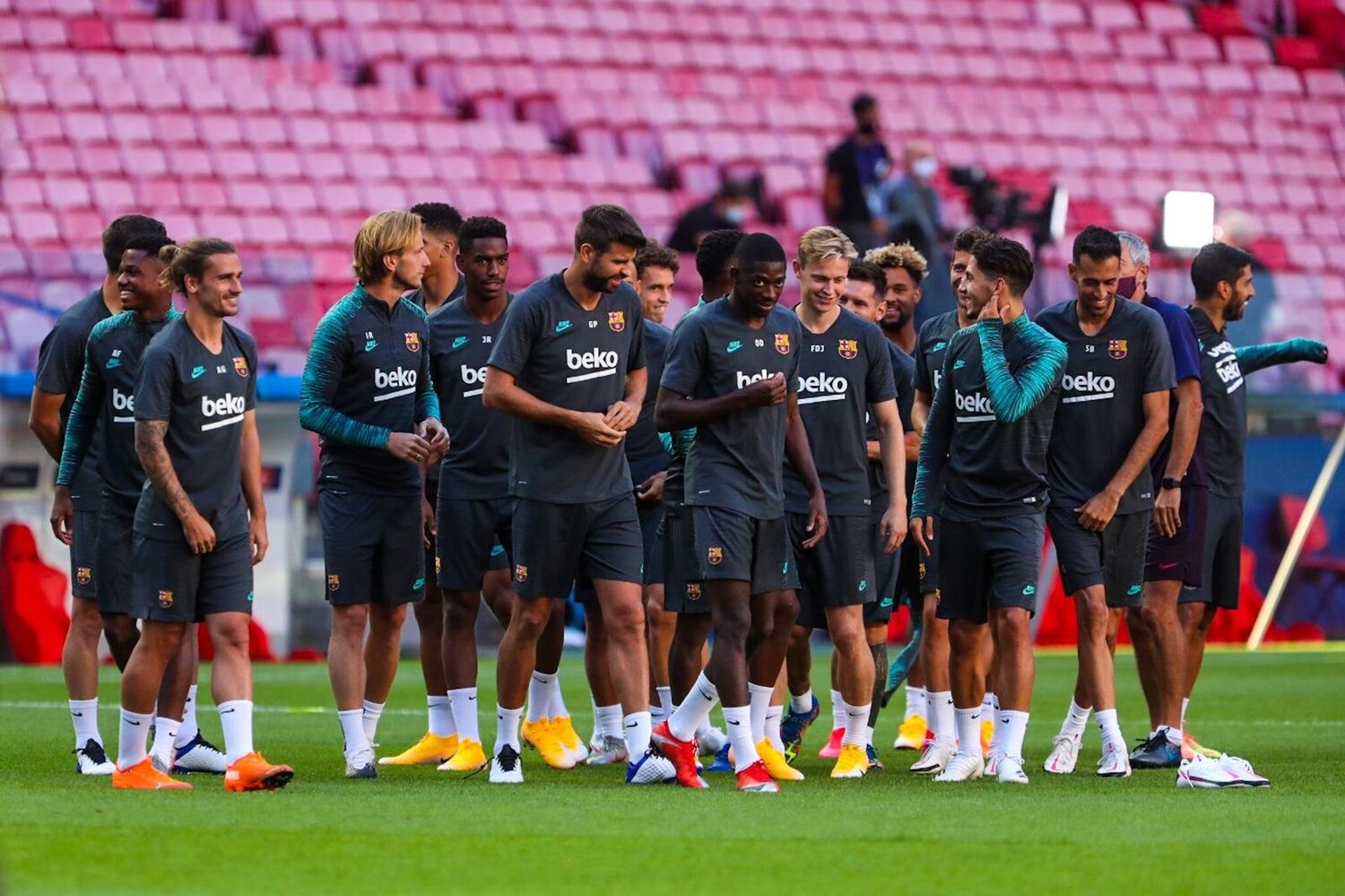 Очакваните промени в испанския гранд Барселона след разгрома с 2 8