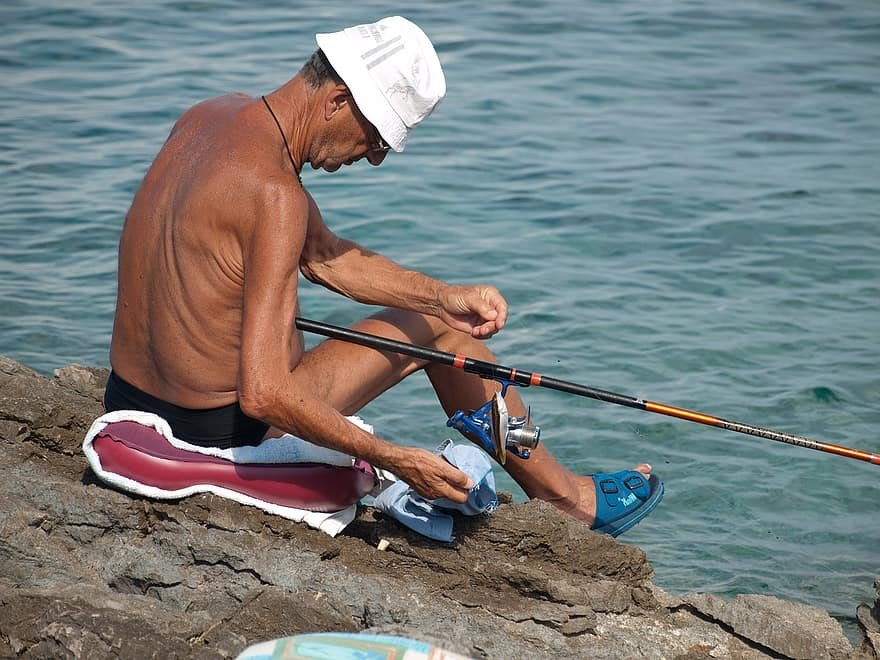 Въвежда се валиден билет за любителски риболов във водите на