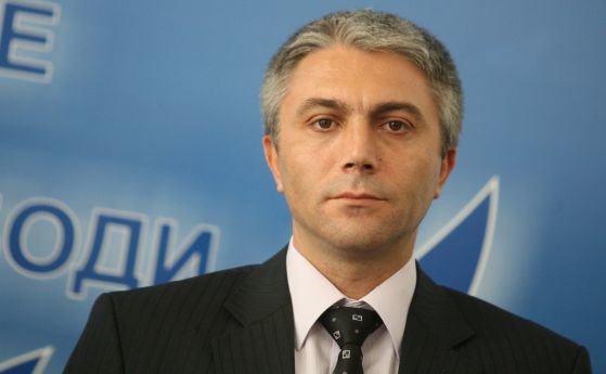 Ръководството на ДПС и депутатите от движението се събират днес