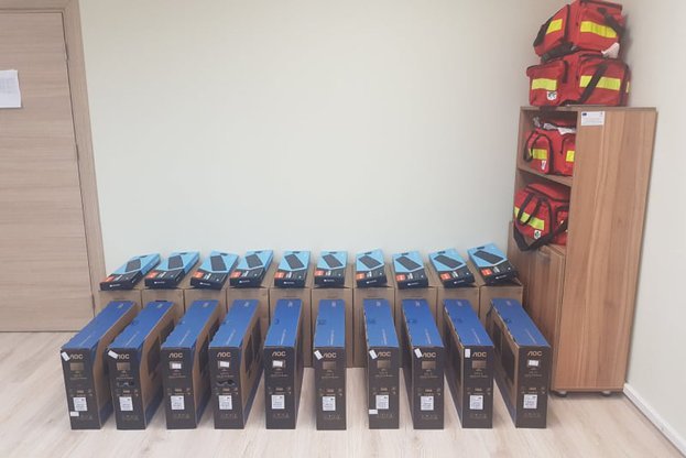 Двадесет нови компютърни конфигурации получиха филиали на центровете за спешна