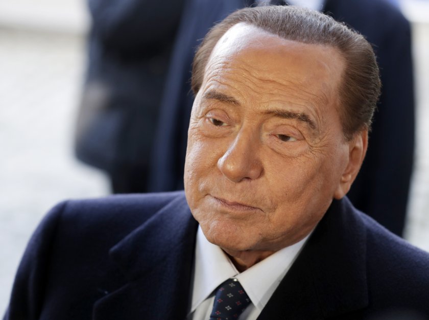 Бившият италиански премиер Силвио Берлускони е дал положителна проба за