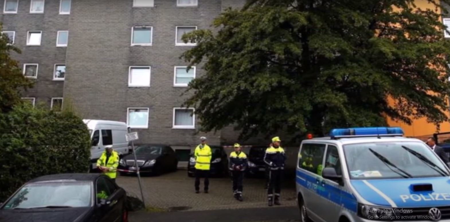 Пет деца са намерени мъртви в апартамент в Западна Германия,