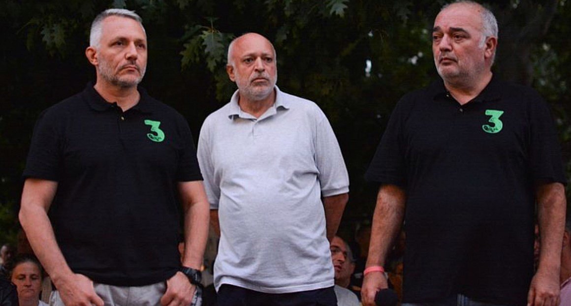 Отровното трио събра над 700 доброволци от над 25 държави