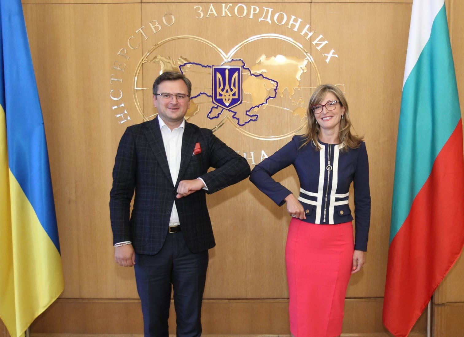 В лицето на България Украйна има надежден партньор който последователно