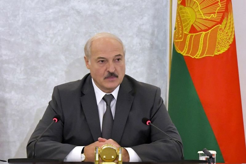 Александър Лукашенко вчера заяви че Беларус затваря границите си с