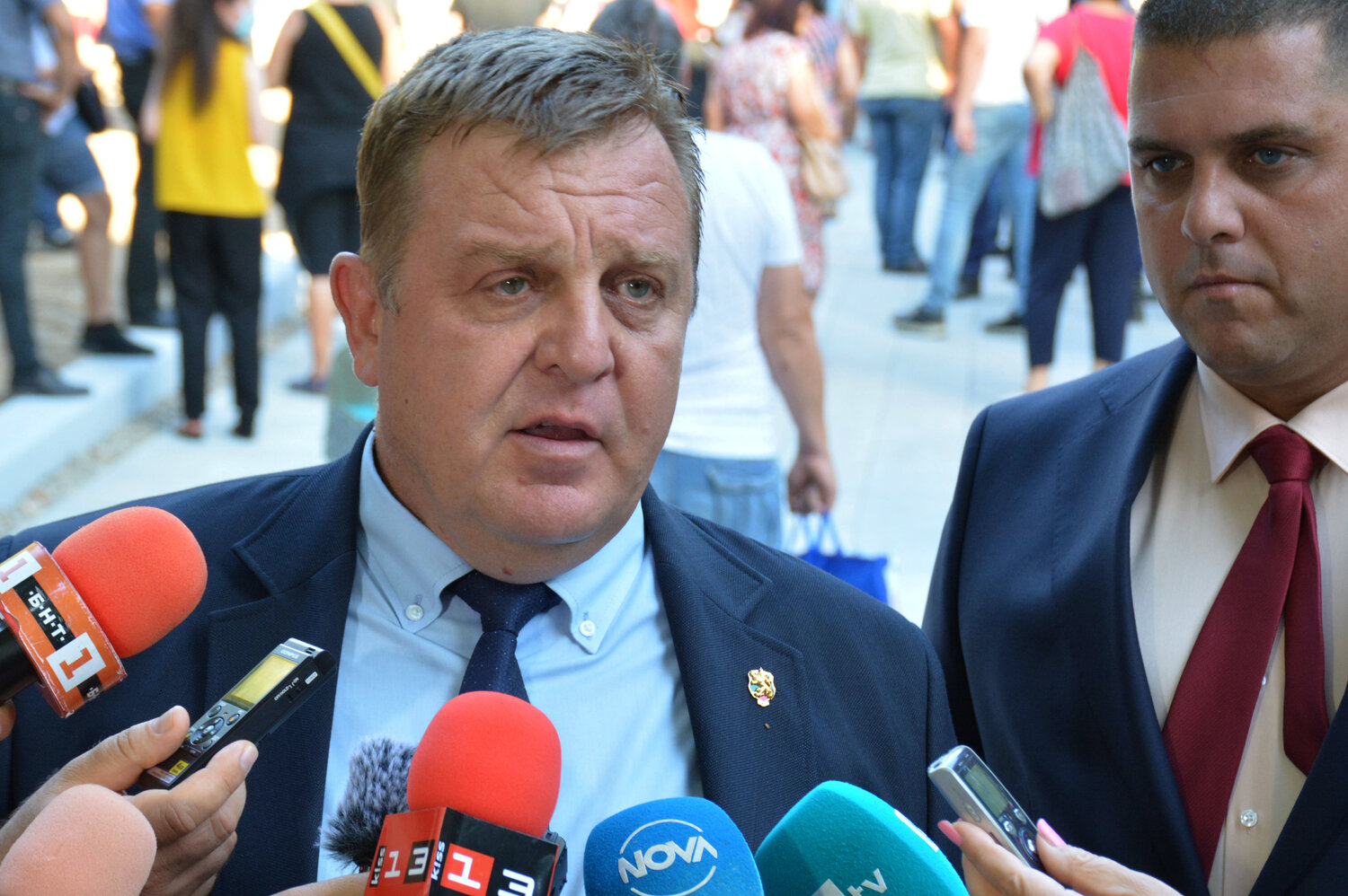 Вицепремиерът Красимир Каракачанов се обяви за експертен кабинет в коментар