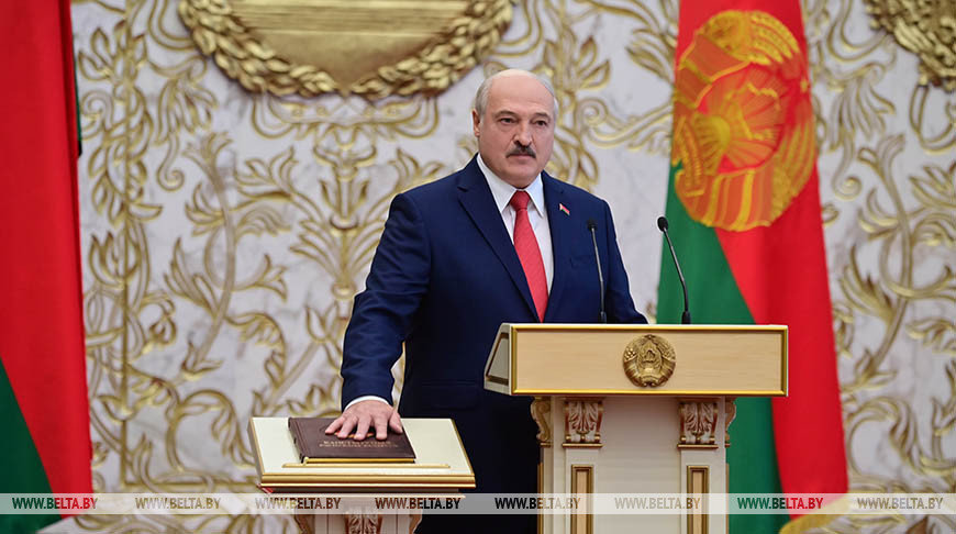 В сряда президентът на Беларус Александър Лукашенко положи клетва за