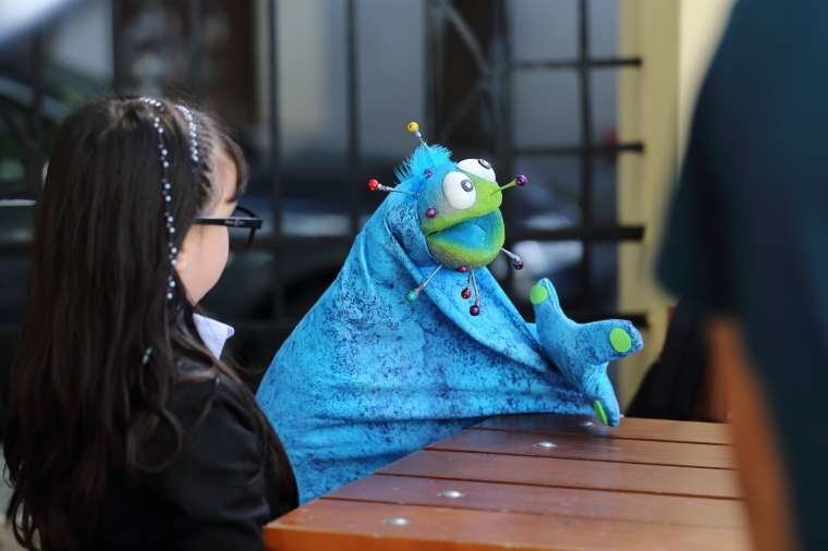 Кратък образователен филм Тръгваме на училище – Вирусът НЕ