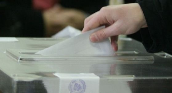 66-годишен член на секционната избирателна комисия в село Писарово е