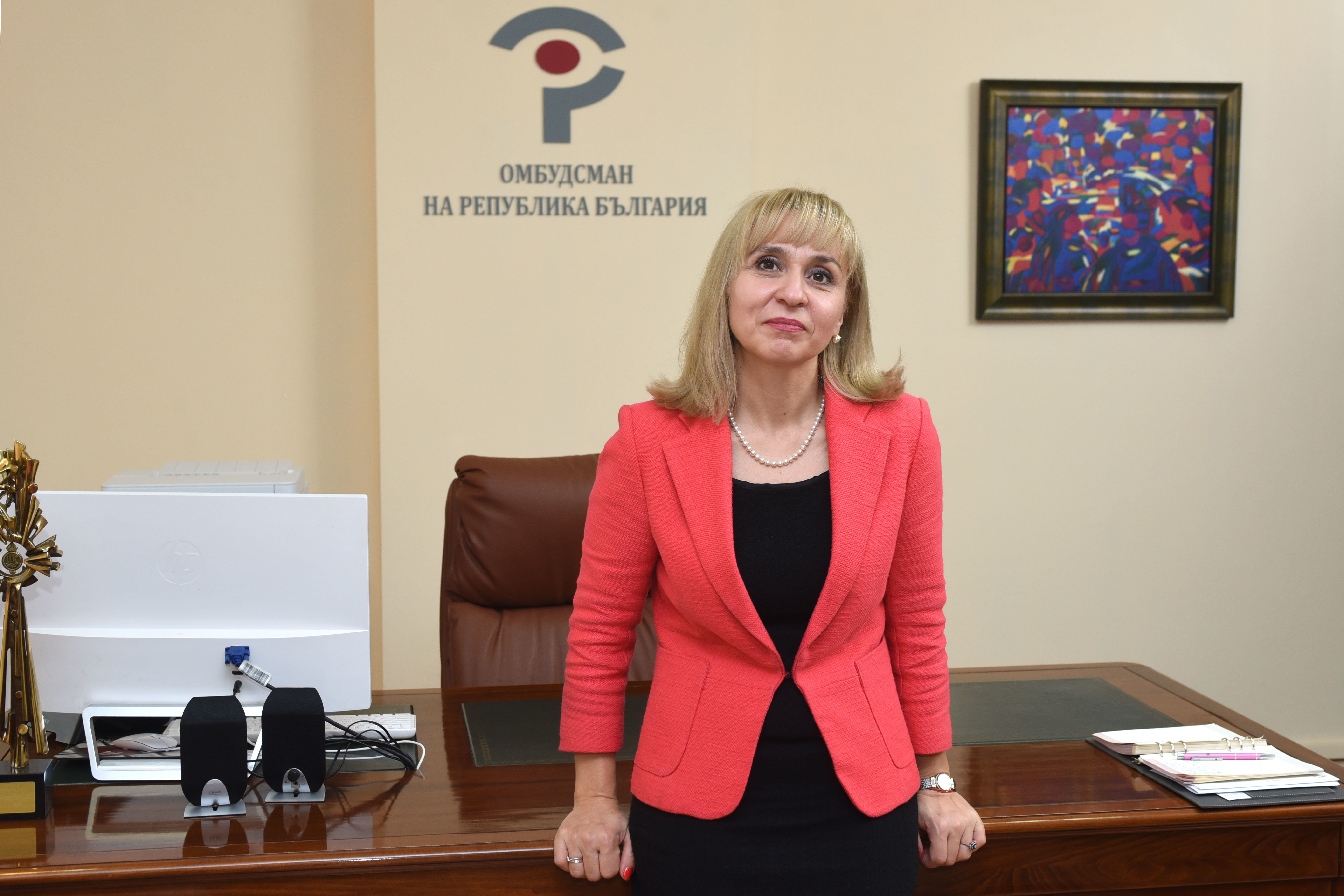 Омбудсманът Диана Ковачева изпрати препоръки до председателя на КЕВР Иван