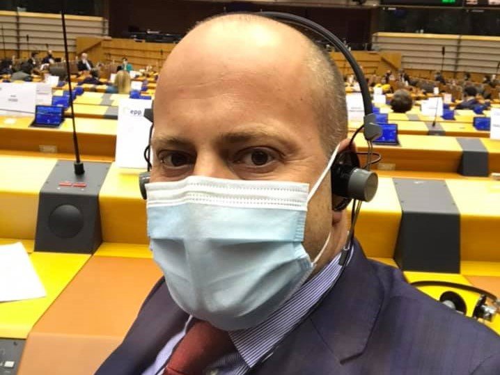 Мафията е превзела съдебната власт и медиите в държава членка Да