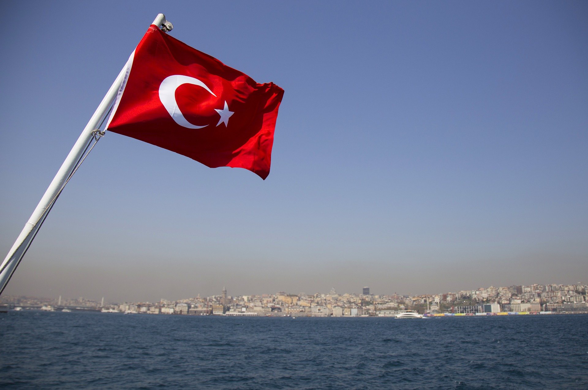 Турция отново ще изпрати проучвателния кораб Оруч Реис в Източното