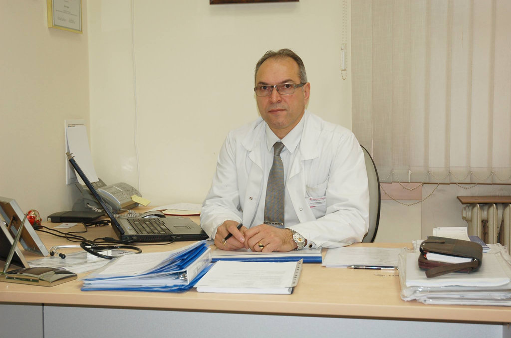 Нефрологът проф. д-р Борис Богов е новият директор на УМБАЛ