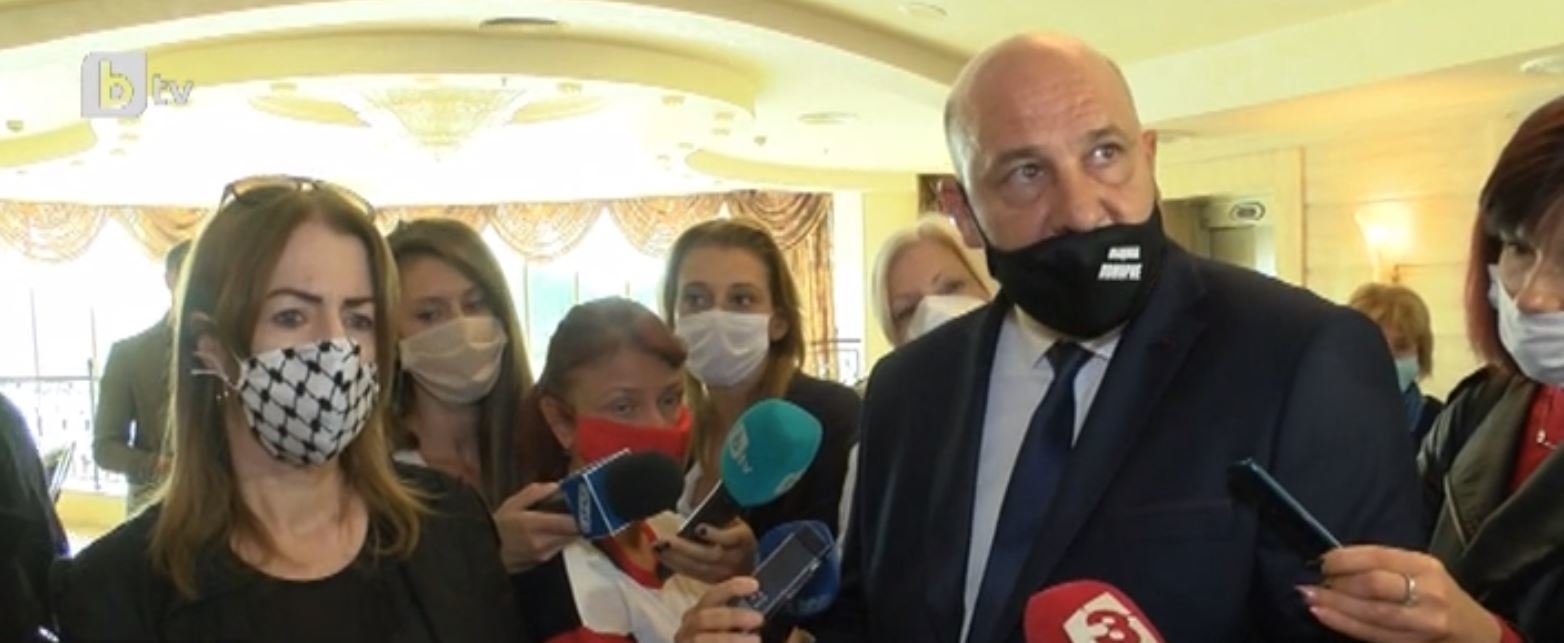 Ирландският евродепутат Клеър Дейли пристигна сутринта в Поморие за среща