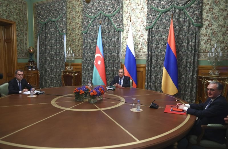 Министрите на външните работи на Армения и Азербайджан отново са