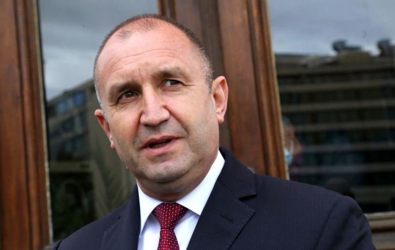 Президентът Румен Радев ще връчи държавни отличия на изтъкнати българи