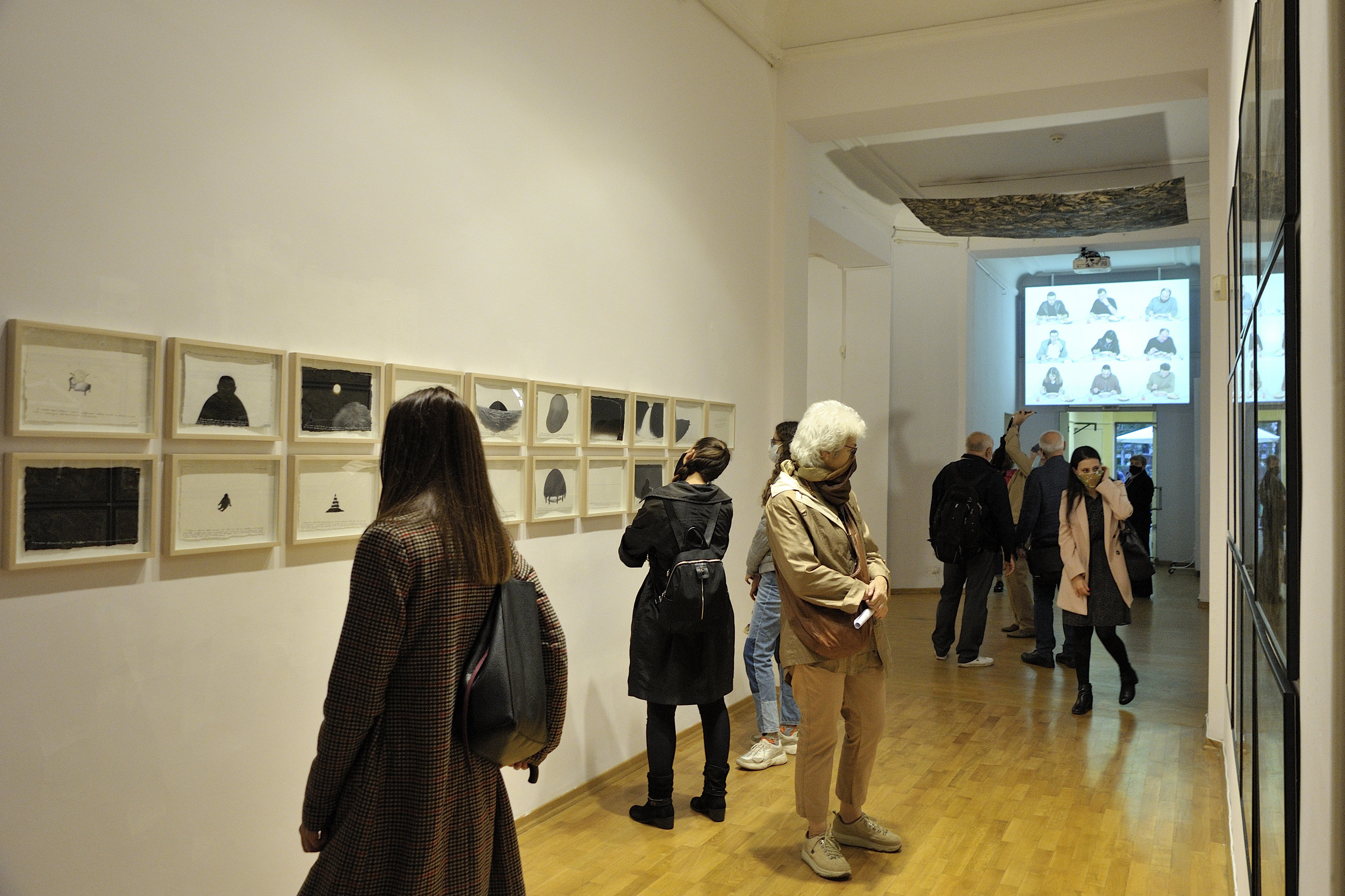 Националната галерия организира два последователни тура в юбилейната изложба на