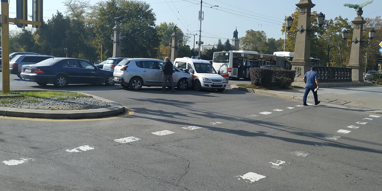 Две катастрофи с линейки са станали в София днес   Преди