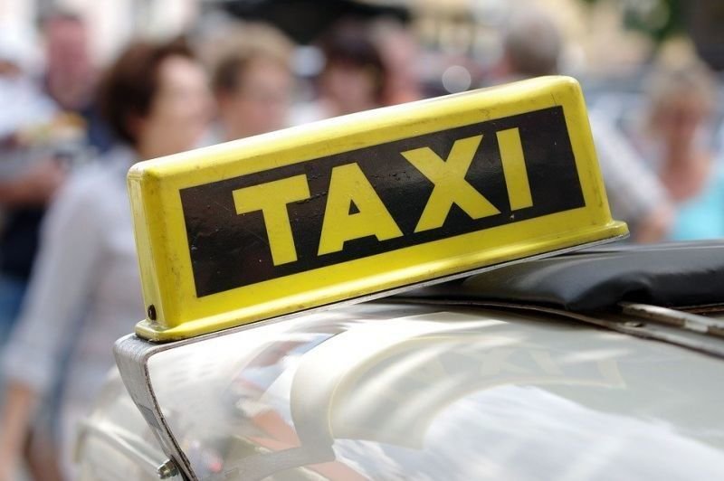 Таксиметровите услуги ще поскъпнат заради промени в Наредба № 34