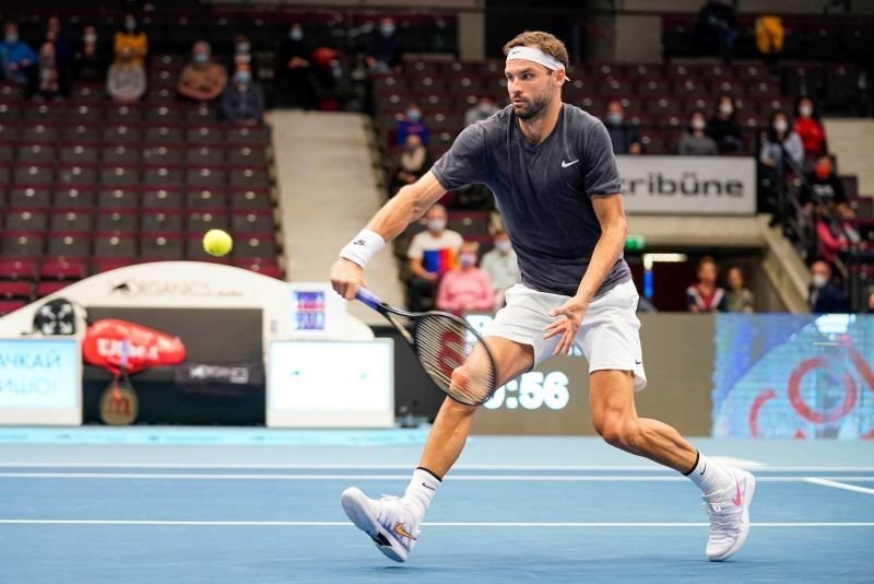 Най добрият ни тенисист Григор Димитров отпадна на четвъртфиналите на турнира