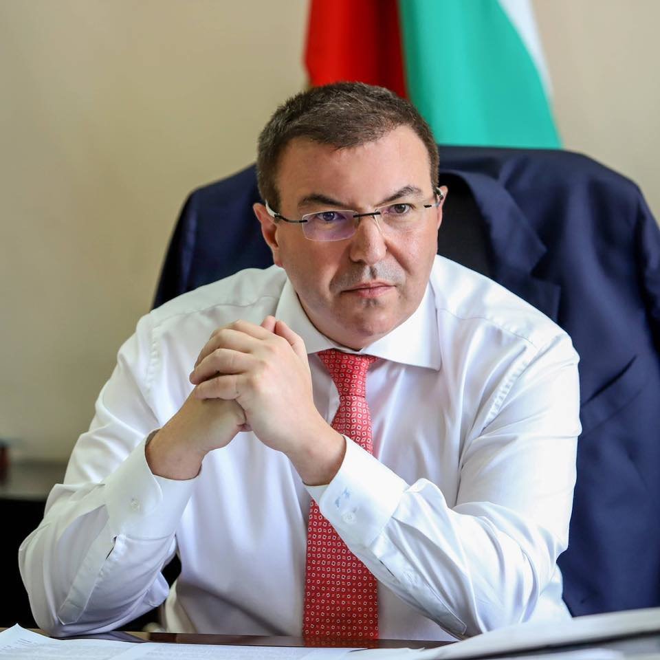 Министърът на здравеопазването Костадин Ангелов поиска оставката на шефа на софийската